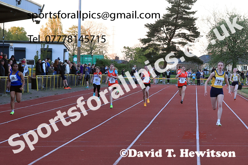 The 150 metres, 2026 NEGP 1, Monkton Stadium. Photo: David T. Hewitson/Sports for All Pics